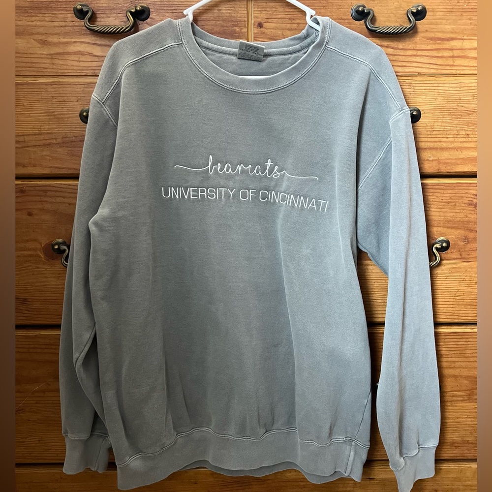 U of Cincinnati “bearcats” Crewneck